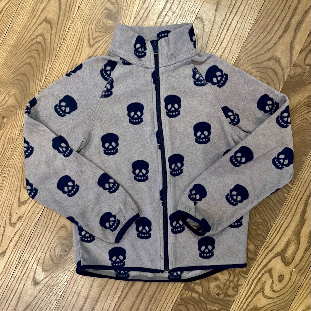 ✨5/$30✨Kids Skull Print Fleece Jacket - Gray size 6/7 - Picture 1 of 7